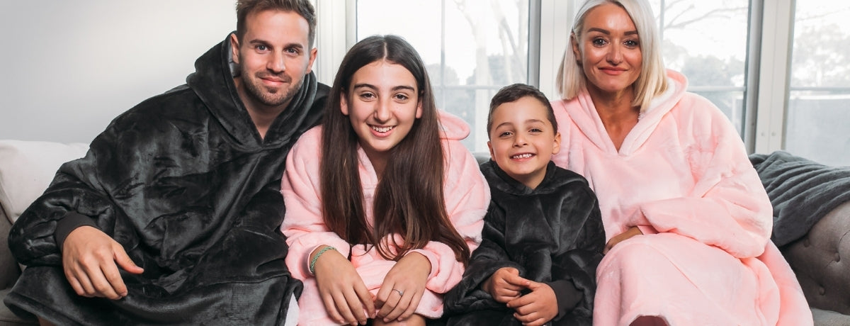 TOP 10 SHOWS TO BINGE WATCH ON NETFLIX - THE LOCKDOWN SURVIVAL ESSENTIALS.