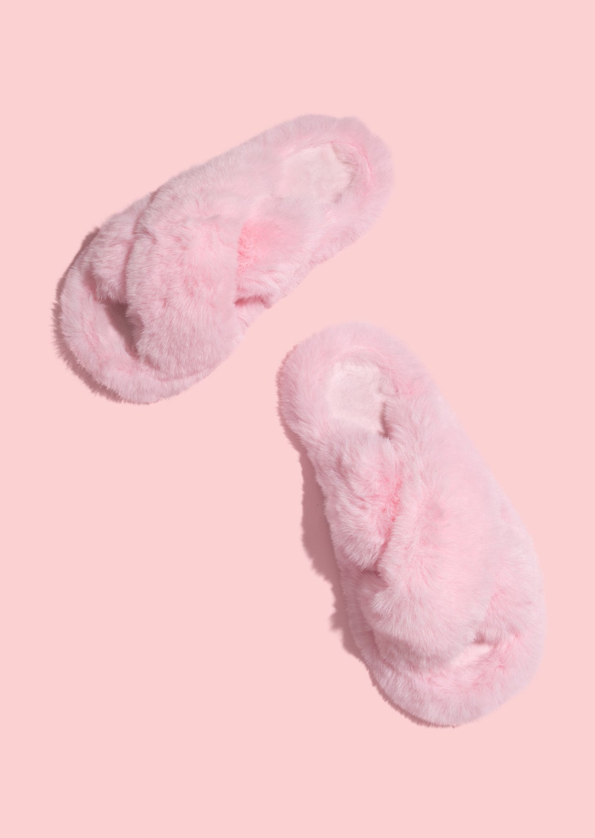 Fur Crossover Slide - Pink