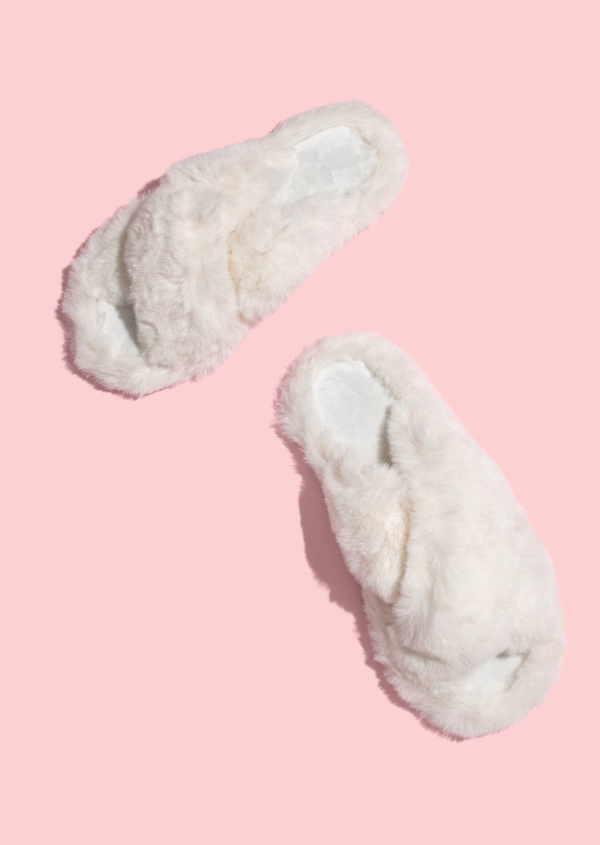 Fur Crossover Slide - White